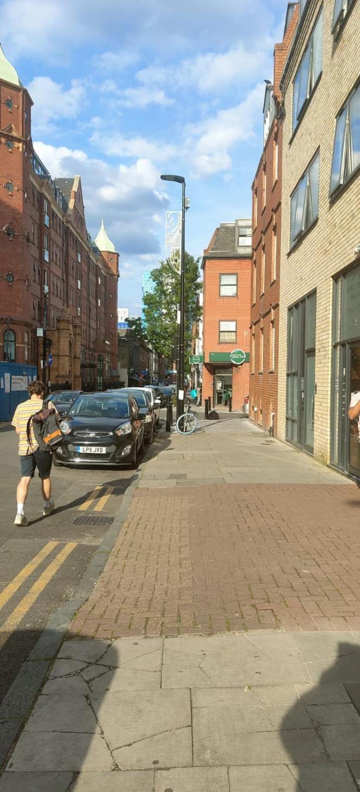 Lovely Cozy One Bedroom Apartment In Whitechapel ロンドン エクステリア 写真